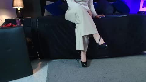 Snapshot of _jade_16 chatting on February 2026 11:40:02 AM Miss Jade online show from February 2026 11:40:02 AM