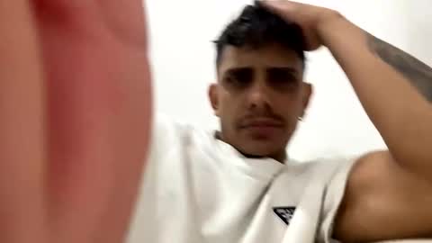 Snapshot of _jahtuzi_ chatting on January 2025 03:49:02 AM JACKTUZZI instagram online show from January 2025 03:49:02 AM