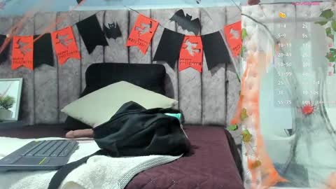 Jasmine online show from November 2025 08:43:02 PM