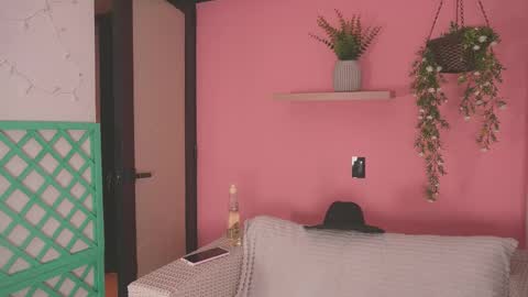 _jessica1 online show from April 2026 12:12:01 PM