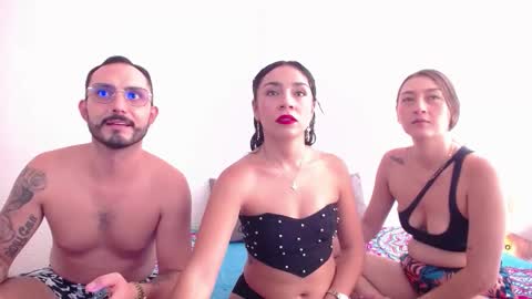 Snapshot of _joanne_and_oliver_ chatting on November 2025 06:23:02 PM Joanne Oliver online show from November 2025 06:23:02 PM