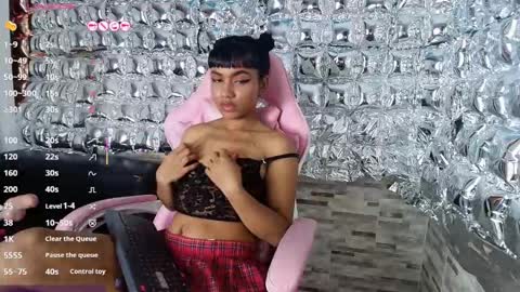 Snapshot of _julie_cooper chatting on February 2026 05:20:01 PM julie cooper online show from February 2026 05:20:01 PM