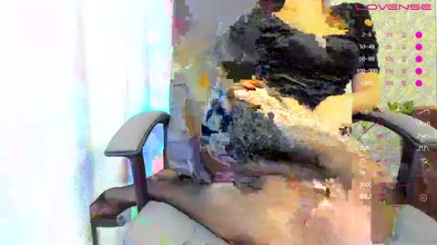 Snapshot of _justcallme_ chatting on January 2025 06:44:01 PM _justcallme_ online show from January 2025 06:44:01 PM