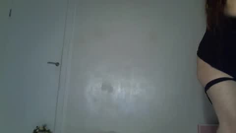 KAPELKA   online show from December 2025 02:38:01 AM