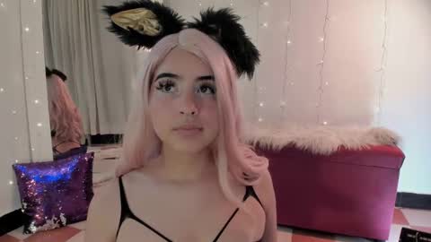 _karine01 online show from September 2025 02:33:01 AM