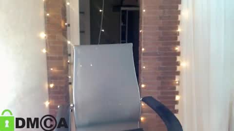  karolina online show from March 2026 04:33:01 PM