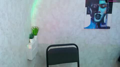 Snapshot of _kassiarayne_ chatting on April 2026 09:04:01 AM Kassie online show from April 2026 09:04:01 AM