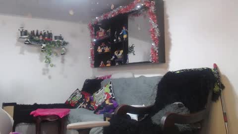 Cata  online show from December 2025 03:01:02 AM
