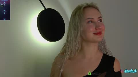 Snapshot of _kateline_ chatting on December 2024 04:06:01 PM Kate online show from December 2024 04:06:01 PM