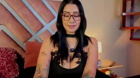 kelly online show from July 2026 03:03:02 PM