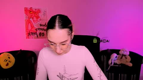 _kellykitten_ online show from February 2026 09:58:01 AM