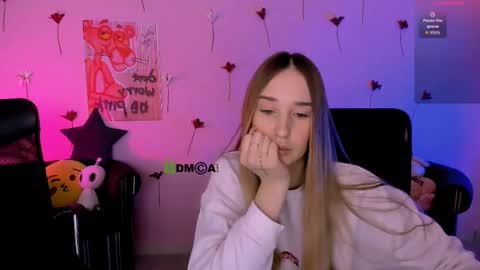 _kellykitten_ online show from February 2026 10:01:01 AM