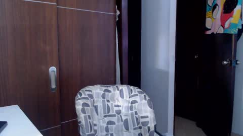 Snapshot of _kerryleen chatting on December 2024 10:01:02 PM Dani online show from December 2024 10:01:02 PM