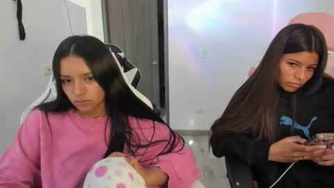 khloe sweet online show from February 2026 08:15:01 PM