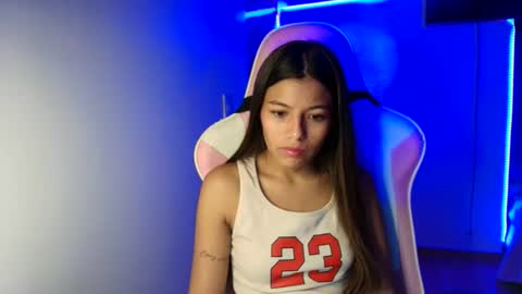 khloe sweet online show from May 2026 09:39:01 AM