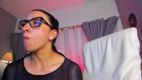 Snapshot of _kiramoon__ chatting on February 2026 08:35:01 PM Kiraaaa 0 online show from February 2026 08:35:01 PM