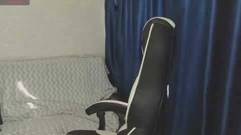 Molly   Emily online show from September 2025 06:47:02 AM