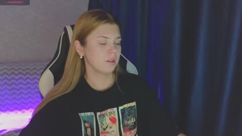 Molly   Emily online show from September 2025 06:52:02 PM