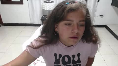 _kitten_1 online show from December 2024 06:34:01 PM