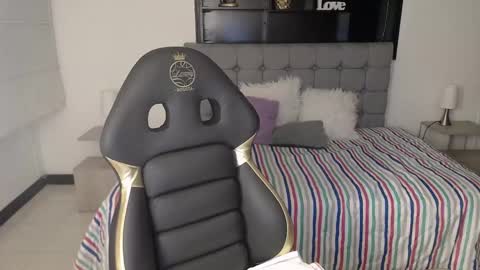 _kitten_1 online show from January 2025 12:45:02 PM