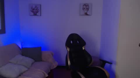 Snapshot of _kitten_1 chatting on December 2025 02:08:02 AM _kitten_1 online show from December 2025 02:08:02 AM