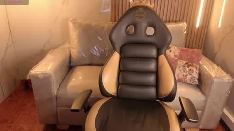 Snapshot of _kitten_1 chatting on January 2026 03:10:01 AM _kitten_1 online show from January 2026 03:10:01 AM