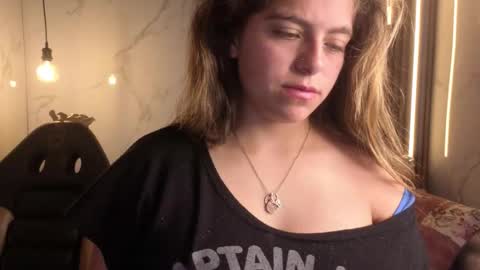 Snapshot of _kitten_1 chatting on January 2026 04:39:02 AM _kitten_1 online show from January 2026 04:39:02 AM