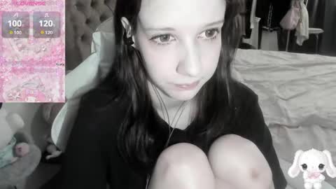 Snapshot of _kuroneeko_ chatting on April 2026 08:34:01 AM kuro online show from April 2026 08:34:01 AM