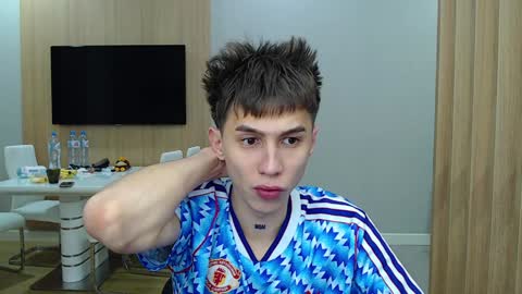 Kurt online show from December 2024 05:48:02 PM