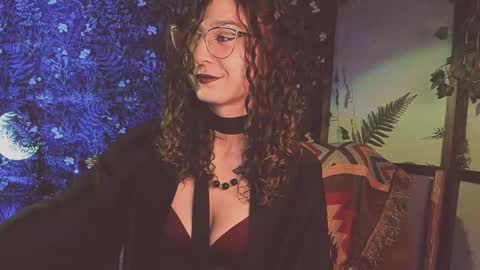 Lady Luna online show from February 2025 11:33:02 PM