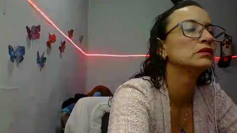 Snapshot of _laflaka2024 chatting on September 2025 04:44:01 AM SANDRA online show from September 2025 04:44:01 AM