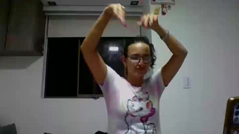 Snapshot of _laflaka2024 chatting on September 2025 08:05:01 AM SANDRA online show from September 2025 08:05:01 AM