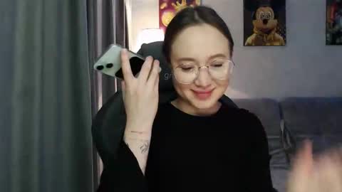 Snapshot of _lalune_ chatting on January 2026 02:01:02 PM _lalune_ online show from January 2026 02:01:02 PM