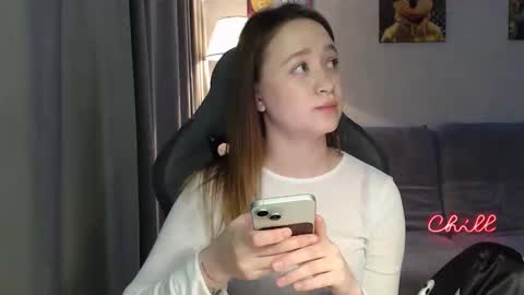 Snapshot of _lalune_ chatting on January 2026 02:10:01 PM _lalune_ online show from January 2026 02:10:01 PM