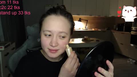 Snapshot of _lalune_ chatting on January 2026 08:07:01 PM _lalune_ online show from January 2026 08:07:01 PM