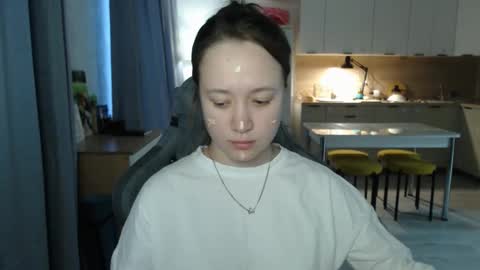 Snapshot of _lalune_ chatting on March 2026 01:18:01 PM _lalune_ online show from March 2026 01:18:01 PM