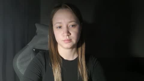 Snapshot of _lalune_ chatting on March 2026 10:23:02 AM _lalune_ online show from March 2026 10:23:02 AM