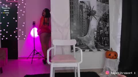 Agatha Arias IG  lapetitemort 1 online show from October 2025 07:02:02 PM