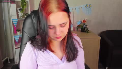 Snapshot of _lexii_pop chatting on October 2025 01:17:02 AM Im Alis 3 online show from October 2025 01:17:02 AM