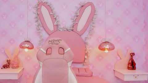  Lia Swan  online show from November 2025 03:49:02 AM