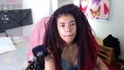 Snapshot of _lili_rose chatting on February 2025 12:19:01 AM Lili online show from February 2025 12:19:01 AM