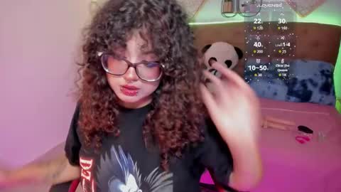 Liily online show from November 2025 06:56:02 PM