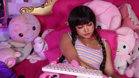 _little_glrl_ online show from March 2026 11:34:01 PM