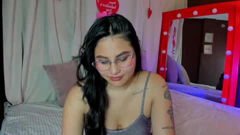 Ivy 3 online show from February 2026 08:01:01 PM