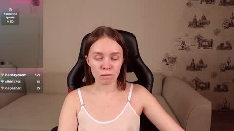  My name is lina Lush is activePrivate is Open online show from February 2025 09:11:01 AM