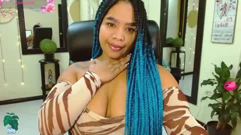 Hi guys I am Camila  online show from October 2025 10:16:02 AM