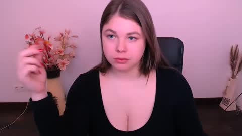 Mary online show from October 2025 07:18:01 AM