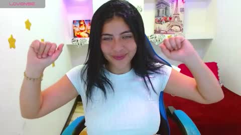 luna torres online show from January 2026 01:39:01 PM