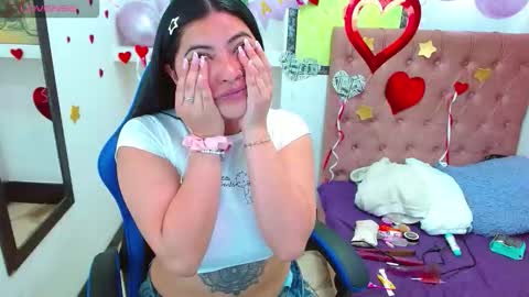 luna torres online show from February 2026 02:29:01 PM