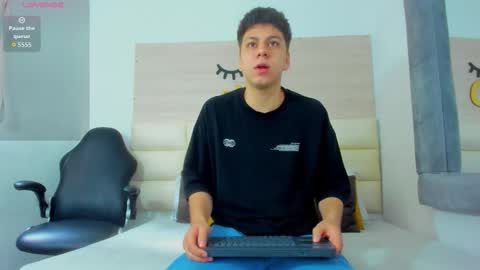 Snapshot of _maaf chatting on October 2025 01:36:03 PM _maaf online show from October 2025 01:36:03 PM